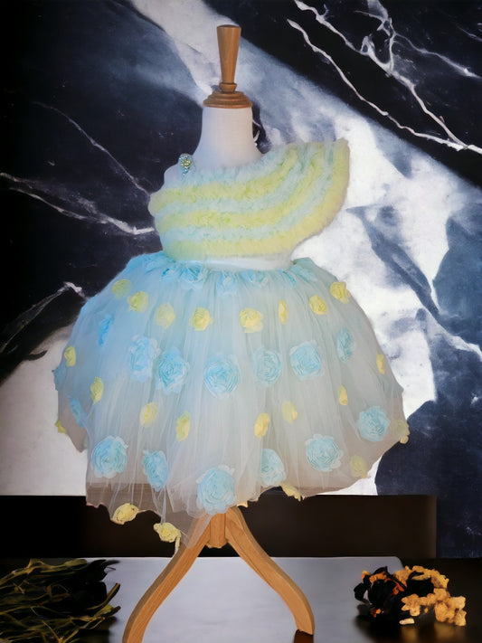 Single shoulder Ruffle Blue Dress