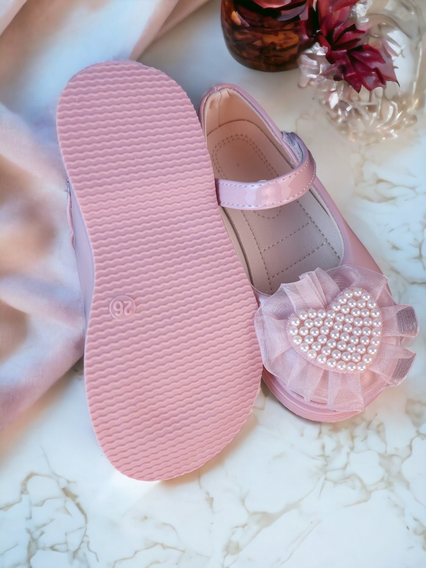 Perl Heart Pink Shoe