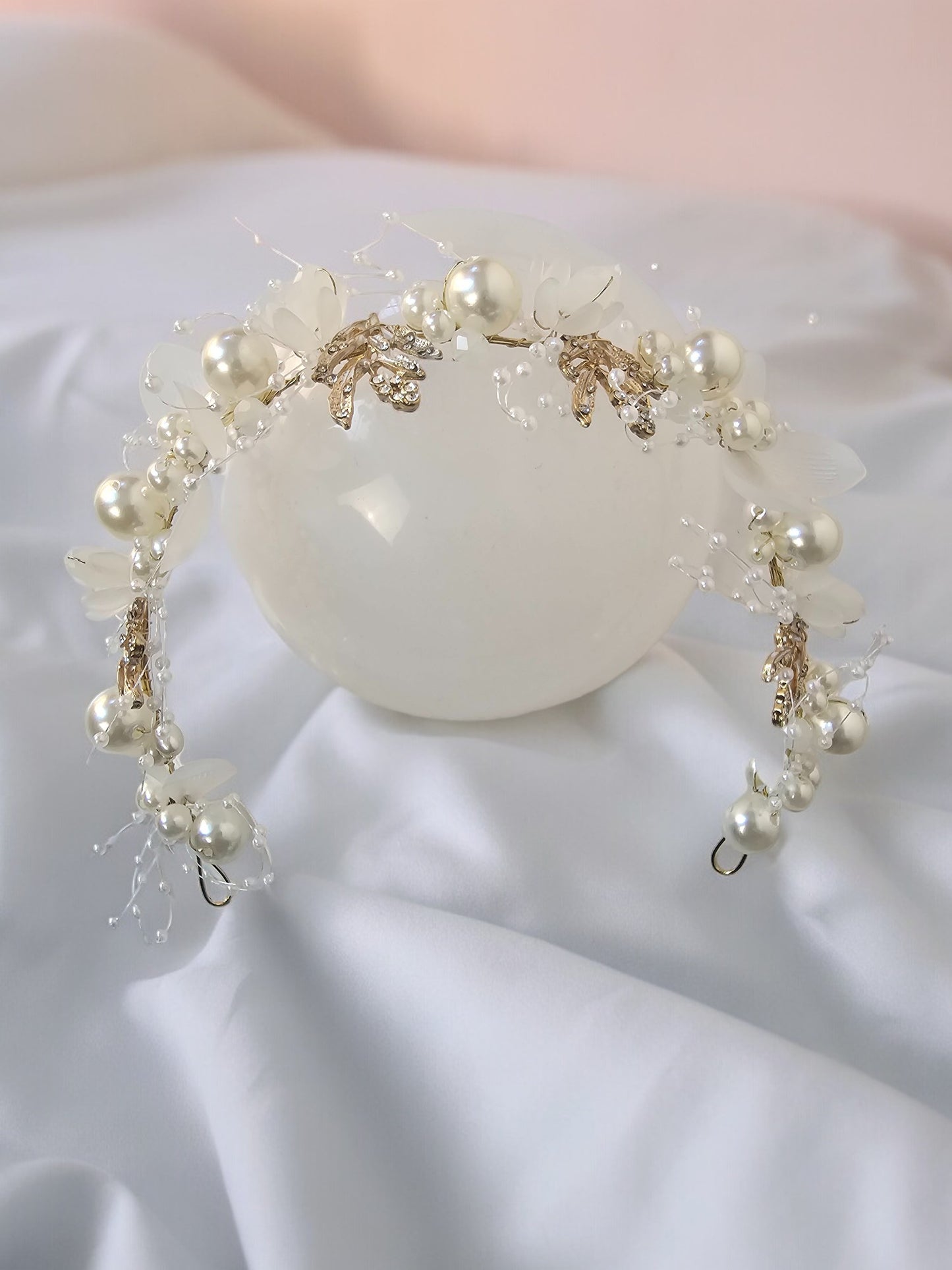 Head band white